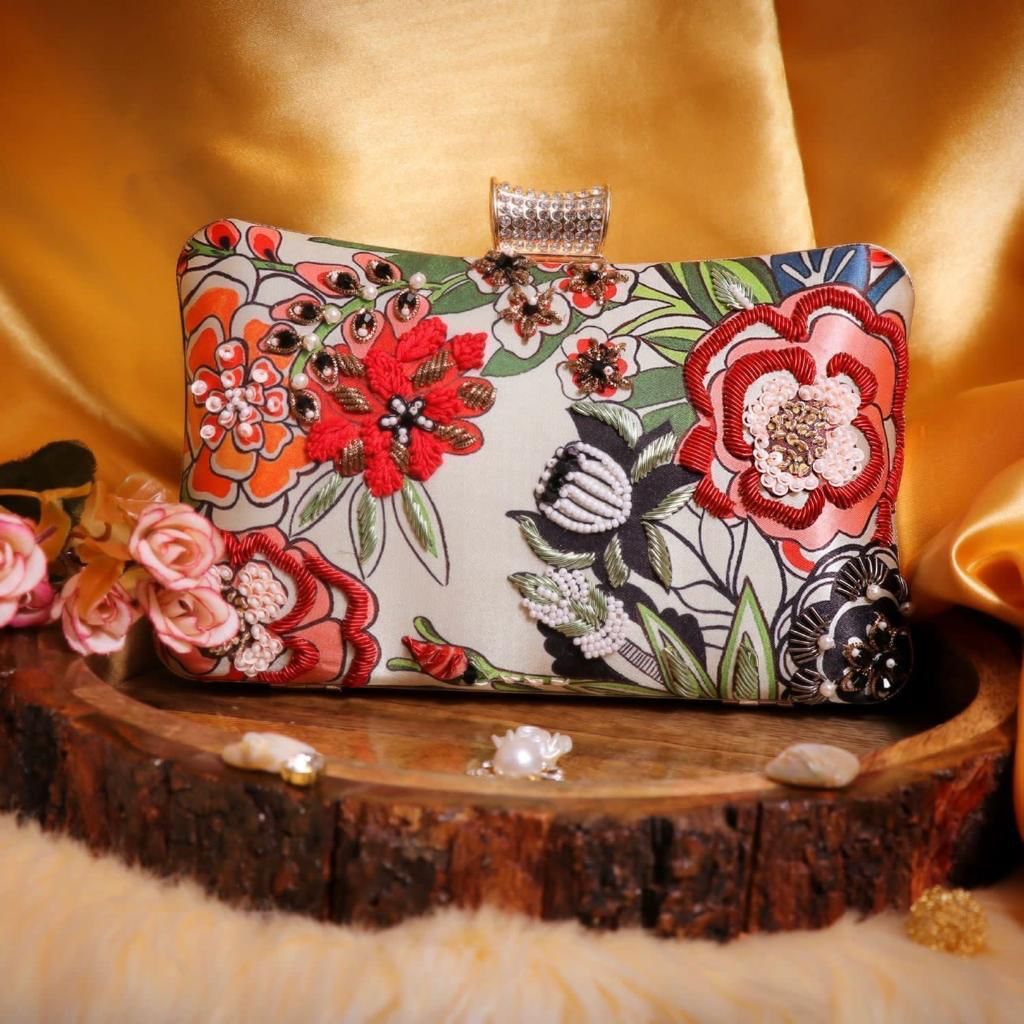 HIGHLIGHTED PRINT EMBROIDERED PURSES