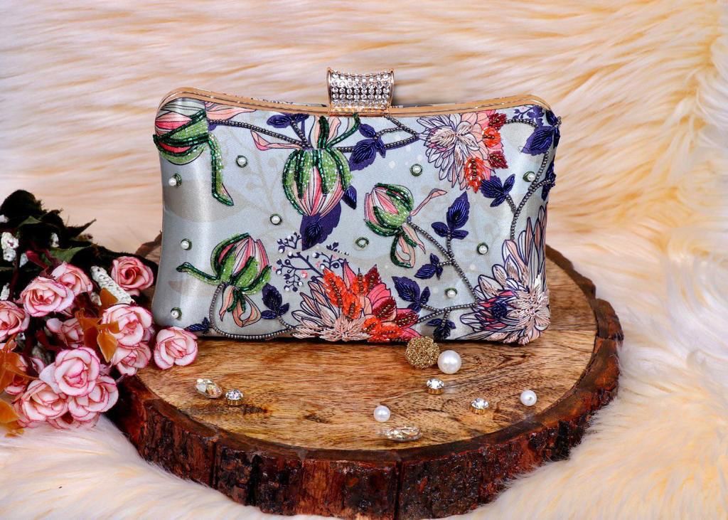 HIGHLIGHTED PRINT EMBROIDERED PURSES