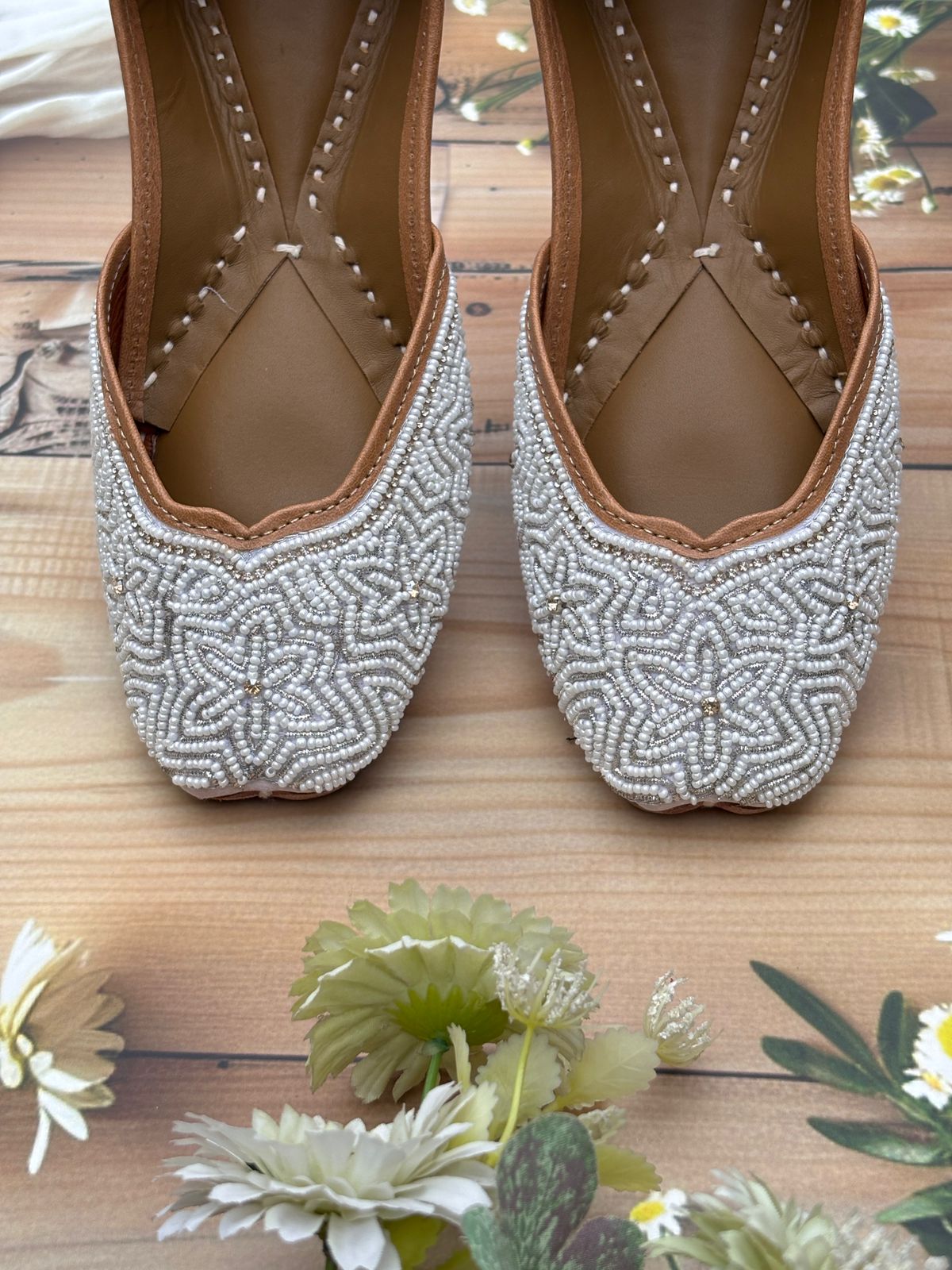 PEARL BLOSSOM JUTTI