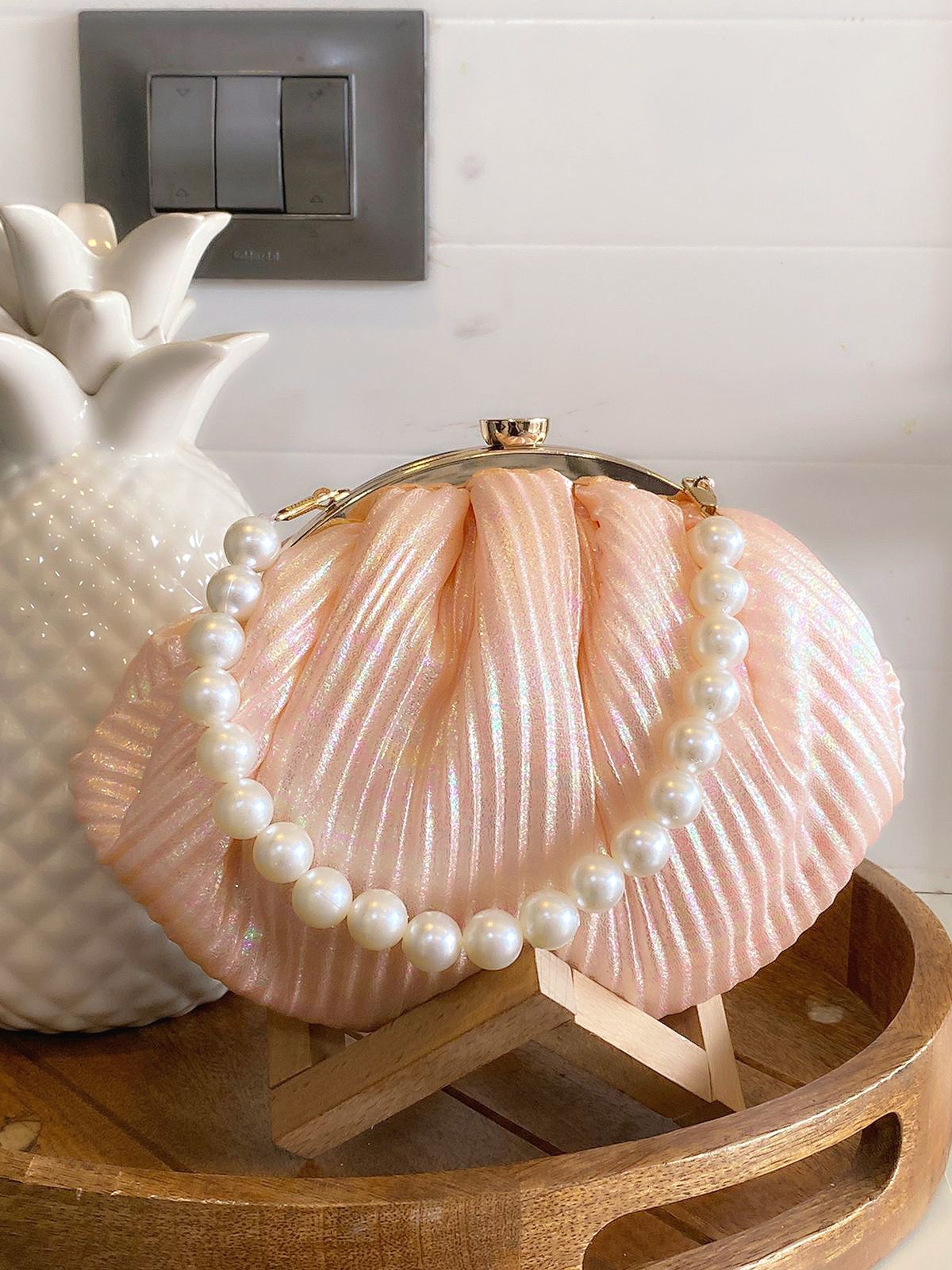 METALLIC PLEATED BATUAS