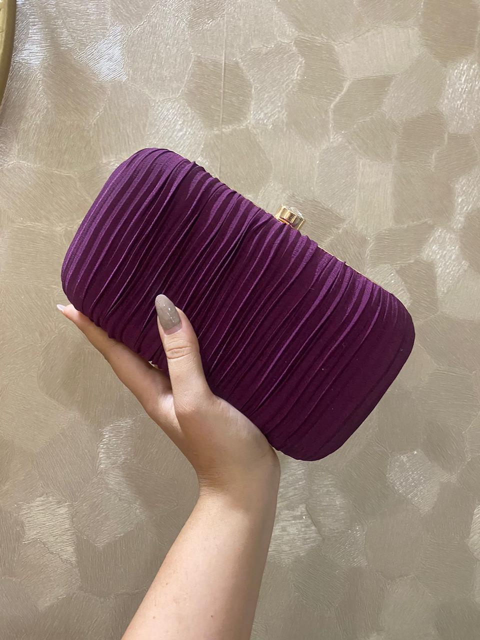 PLEATED SOLID PURSES