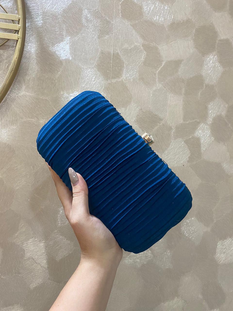 PLEATED SOLID PURSES