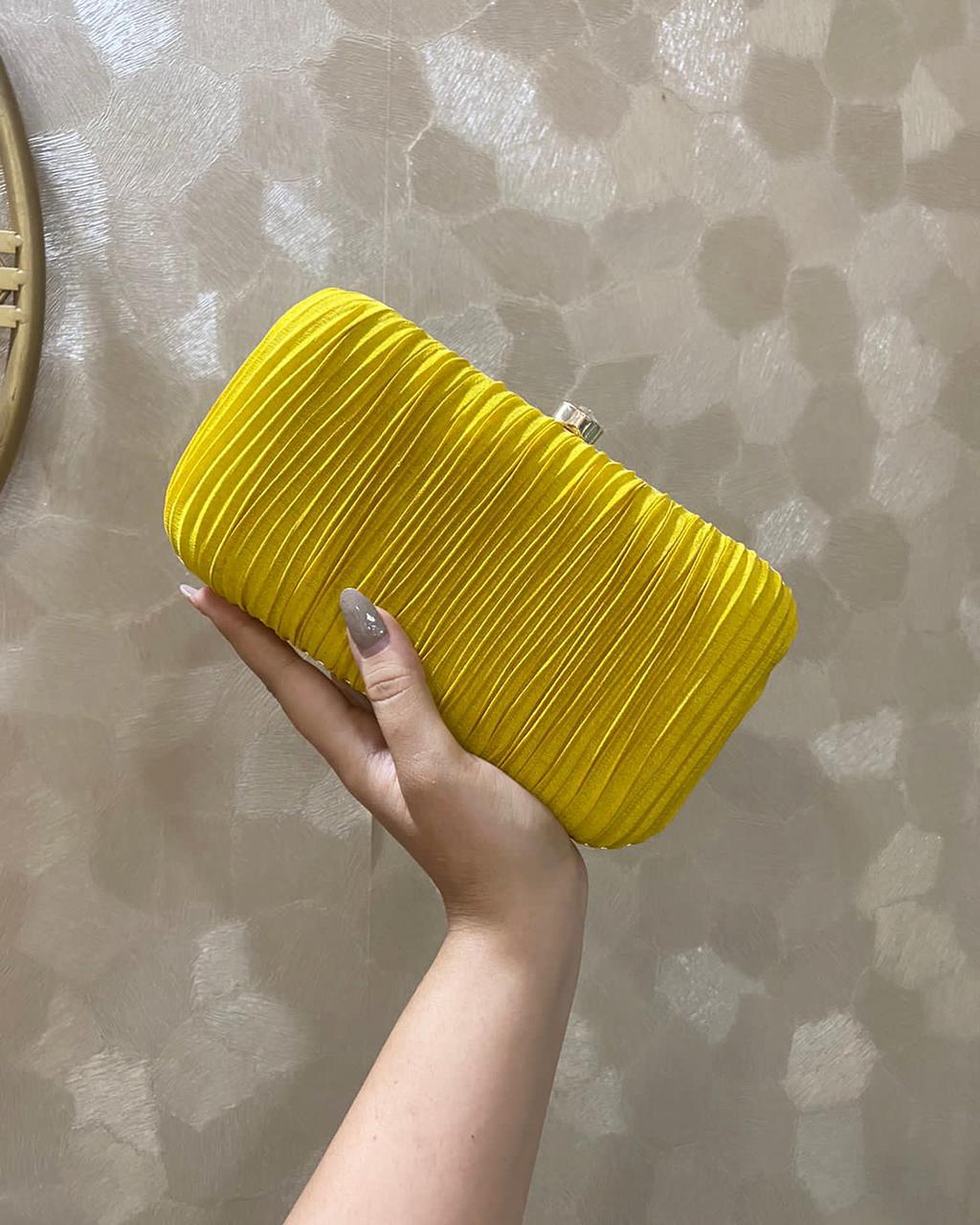 PLEATED SOLID PURSES