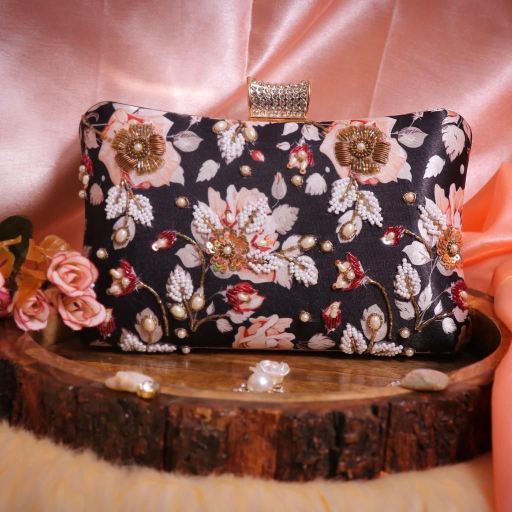 HIGHLIGHTED PRINT EMBROIDERED PURSES