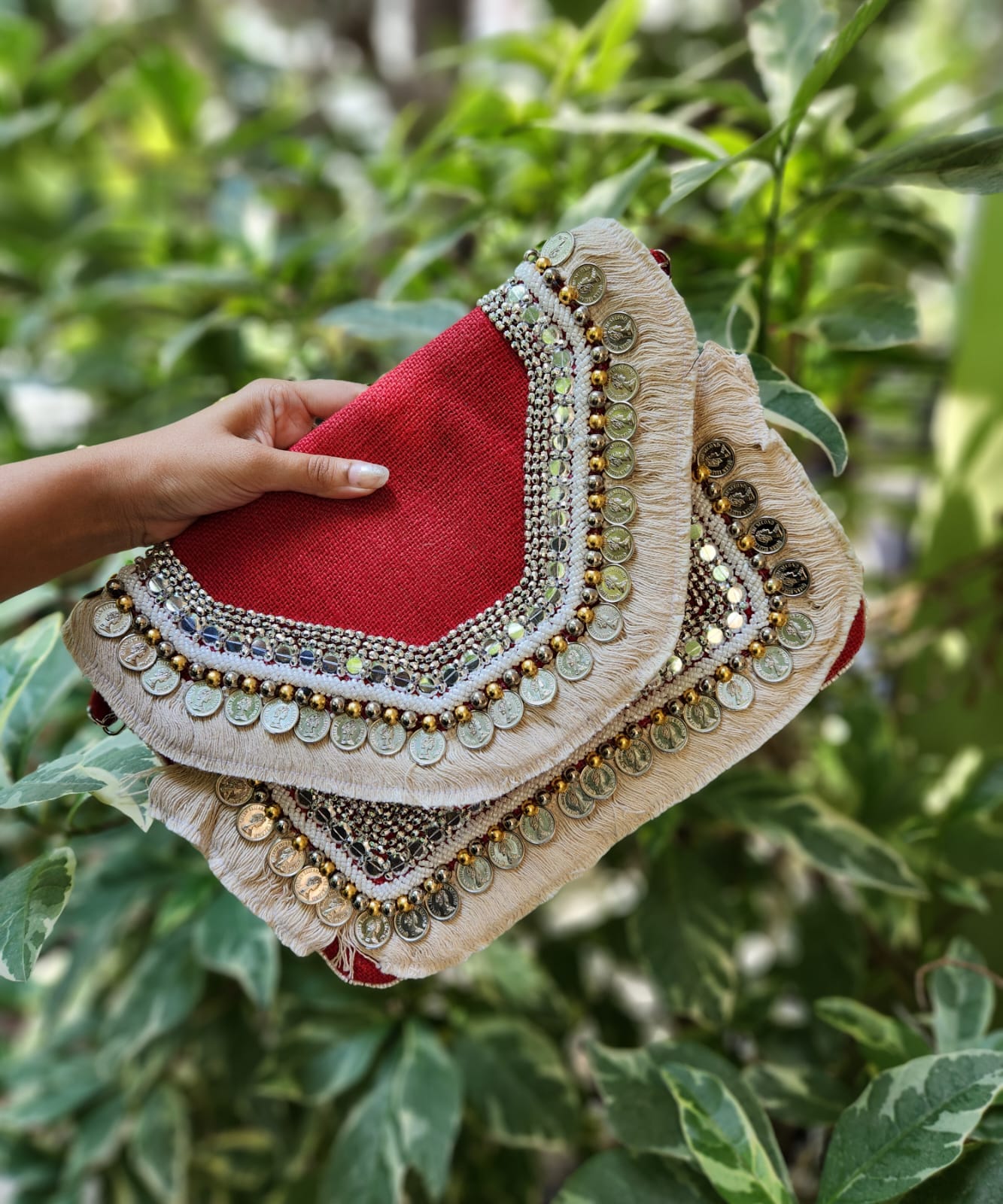 18 Free Crochet Boho, Bohemian, and Groovy Inspired Bag Patterns - The  Stitchin Mommy